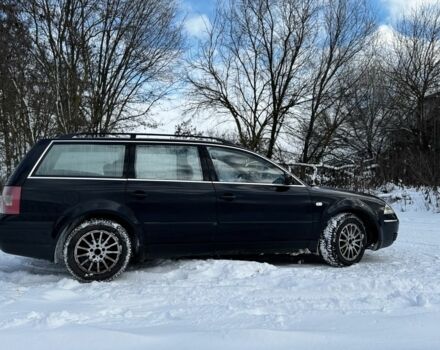 Черный Фольксваген Пассат Вариант, объемом двигателя 1.9 л и пробегом 300 тыс. км за 3799 $, фото 7 на Automoto.ua