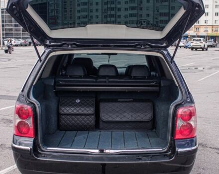 Черный Фольксваген Пассат Вариант, объемом двигателя 2 л и пробегом 358 тыс. км за 4658 $, фото 4 на Automoto.ua