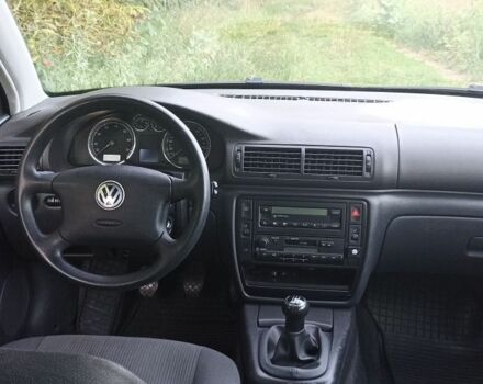 Фольксваген Пассат Вариант 2004 в Ровно на Automoto.ua Черный Фольксваген Пассат Вариант, объемом двигателя 1.6 л и пробегом 233 тыс. км за 5100 $, фото 13 на Automoto.ua