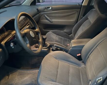 Чорний Фольксваген Пассат Варіант, об'ємом двигуна 2 л та пробігом 290 тис. км за 2700 $, фото 6 на Automoto.ua