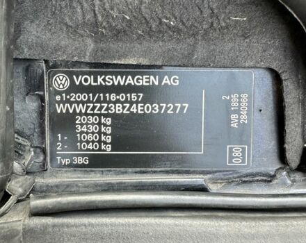 Черный Фольксваген Пассат Вариант, объемом двигателя 1.9 л и пробегом 330 тыс. км за 2499 $, фото 6 на Automoto.ua