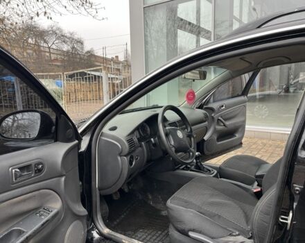 Чорний Фольксваген Пассат Варіант, об'ємом двигуна 1.9 л та пробігом 335 тис. км за 4500 $, фото 17 на Automoto.ua