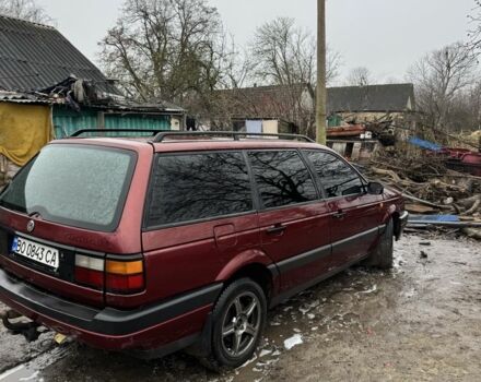 Черный Фольксваген Пассат Вариант, объемом двигателя 1.6 л и пробегом 300 тыс. км за 1800 $, фото 2 на Automoto.ua