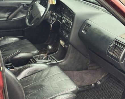 Черный Фольксваген Пассат Вариант, объемом двигателя 1.6 л и пробегом 300 тыс. км за 1800 $, фото 6 на Automoto.ua