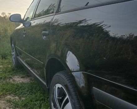 Фольксваген Пассат Вариант 2004 в Ровно на Automoto.ua Черный Фольксваген Пассат Вариант, объемом двигателя 1.6 л и пробегом 233 тыс. км за 5100 $, фото 4 на Automoto.ua