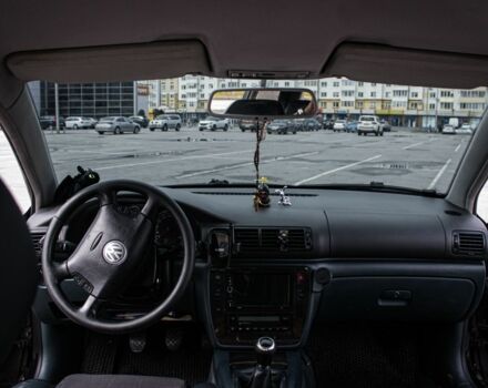 Черный Фольксваген Пассат Вариант, объемом двигателя 2 л и пробегом 358 тыс. км за 4658 $, фото 12 на Automoto.ua