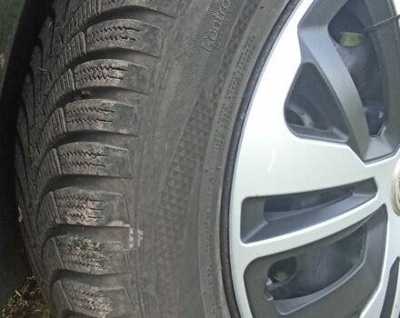 Фольксваген Пассат Вариант 2004 в Ровно на Automoto.ua Черный Фольксваген Пассат Вариант, объемом двигателя 1.6 л и пробегом 233 тыс. км за 5100 $, фото 17 на Automoto.ua