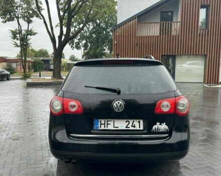 Черный Фольксваген Пассат Вариант, объемом двигателя 1.9 л и пробегом 243 тыс. км за 1725 $, фото 9 на Automoto.ua