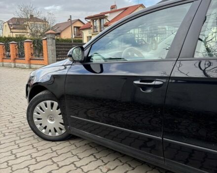 Чорний Фольксваген Пассат Варіант, об'ємом двигуна 2 л та пробігом 400 тис. км за 2600 $, фото 3 на Automoto.ua