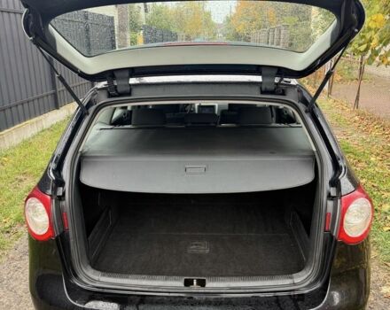 Фольксваген Пассат Варіант 2005 у Луцьку на Automoto.ua Чорний Фольксваген Пассат Варіант, об'ємом двигуна 2 л та пробігом 350 тис. км за 2350 $, фото 7 на Automoto.ua