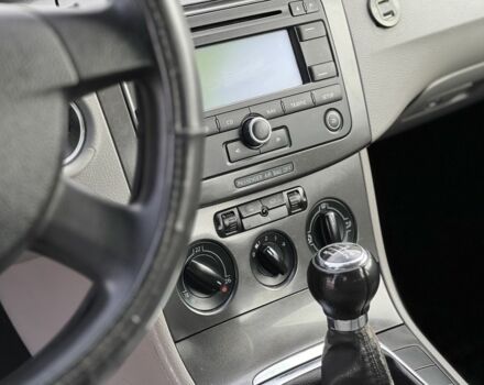 Черный Фольксваген Пассат Вариант, объемом двигателя 1.9 л и пробегом 290 тыс. км за 2200 $, фото 5 на Automoto.ua