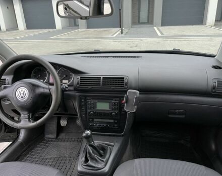 Черный Фольксваген Пассат Вариант, объемом двигателя 2 л и пробегом 274 тыс. км за 4499 $, фото 21 на Automoto.ua