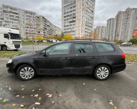 Фольксваген Пассат Вариант 2005 в Киеве на Automoto.ua Черный Фольксваген Пассат Вариант, объемом двигателя 2 л и пробегом 300 тыс. км за 1800 $, фото 4 на Automoto.ua