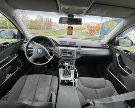 Фольксваген Пассат Вариант 2005 в Киеве на Automoto.ua Черный Фольксваген Пассат Вариант, объемом двигателя 2 л и пробегом 300 тыс. км за 1800 $, фото 10 на Automoto.ua