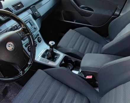 Чорний Фольксваген Пассат Варіант, об'ємом двигуна 2 л та пробігом 290 тис. км за 2500 $, фото 6 на Automoto.ua