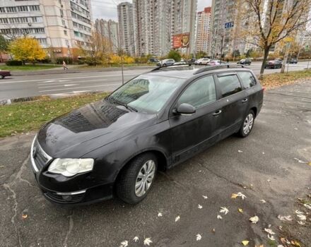 Фольксваген Пассат Вариант 2005 в Киеве на Automoto.ua Черный Фольксваген Пассат Вариант, объемом двигателя 2 л и пробегом 300 тыс. км за 1800 $, фото 1 на Automoto.ua