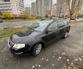 Фольксваген Пассат Вариант 2005 в Киеве на Automoto.ua Черный Фольксваген Пассат Вариант, объемом двигателя 2 л и пробегом 300 тыс. км за 1800 $, фото 1 на Automoto.ua