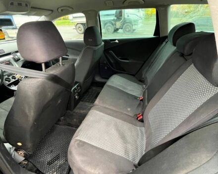 Фольксваген Пассат Вариант 2005 в Киеве на Automoto.ua Черный Фольксваген Пассат Вариант, объемом двигателя 2 л и пробегом 300 тыс. км за 1800 $, фото 9 на Automoto.ua