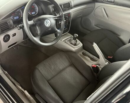 Черный Фольксваген Пассат Вариант, объемом двигателя 1.9 л и пробегом 280 тыс. км за 2750 $, фото 7 на Automoto.ua