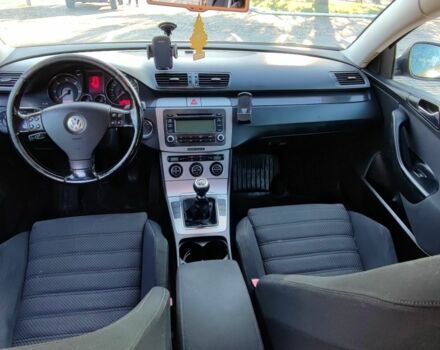 Чорний Фольксваген Пассат Варіант, об'ємом двигуна 2 л та пробігом 290 тис. км за 2500 $, фото 5 на Automoto.ua