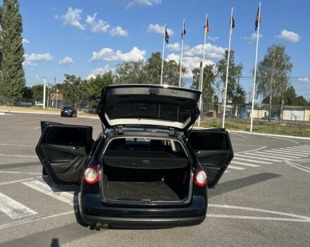 Фольксваген Пассат Вариант 2006 в Житомире на Automoto.ua Черный Фольксваген Пассат Вариант, объемом двигателя 2 л и пробегом 365 тыс. км за 6800 $, фото 1 на Automoto.ua