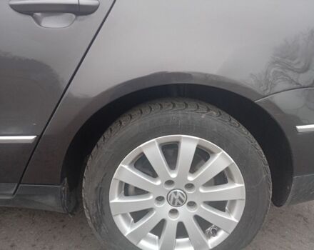 Чорний Фольксваген Пассат Варіант, об'ємом двигуна 2 л та пробігом 406 тис. км за 2940 $, фото 15 на Automoto.ua