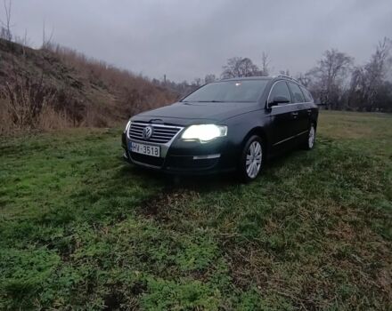 Чорний Фольксваген Пассат Варіант, об'ємом двигуна 2 л та пробігом 330 тис. км за 2900 $, фото 2 на Automoto.ua