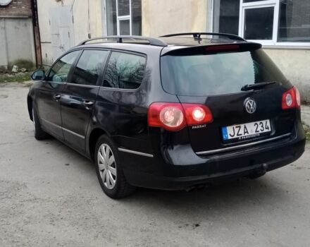 Черный Фольксваген Пассат Вариант, объемом двигателя 2 л и пробегом 300 тыс. км за 2300 $, фото 1 на Automoto.ua