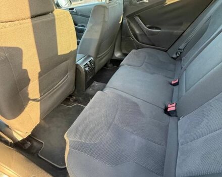 Фольксваген Пассат Вариант 2006 в Харькове на Automoto.ua Черный Фольксваген Пассат Вариант, объемом двигателя 2 л и пробегом 300 тыс. км за 3100 $, фото 6 на Automoto.ua