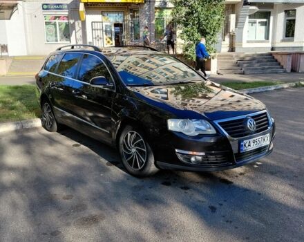 Черный Фольксваген Пассат Вариант, объемом двигателя 2 л и пробегом 300 тыс. км за 5500 $, фото 1 на Automoto.ua