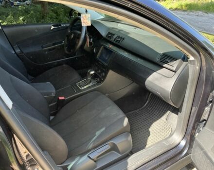 Черный Фольксваген Пассат Вариант, объемом двигателя 2 л и пробегом 274 тыс. км за 5700 $, фото 15 на Automoto.ua