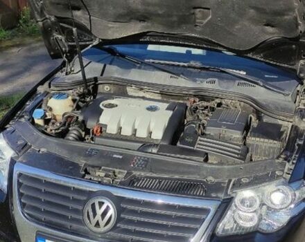 Черный Фольксваген Пассат Вариант, объемом двигателя 2 л и пробегом 266 тыс. км за 5100 $, фото 7 на Automoto.ua