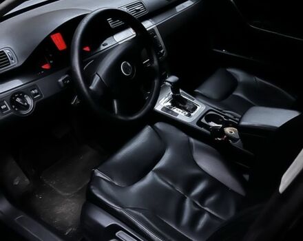 Черный Фольксваген Пассат Вариант, объемом двигателя 2 л и пробегом 278 тыс. км за 4700 $, фото 7 на Automoto.ua