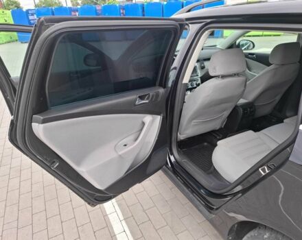 Черный Фольксваген Пассат Вариант, объемом двигателя 2 л и пробегом 470 тыс. км за 5600 $, фото 16 на Automoto.ua