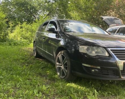 Черный Фольксваген Пассат Вариант, объемом двигателя 1.9 л и пробегом 337 тыс. км за 2550 $, фото 2 на Automoto.ua