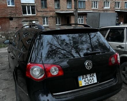 Черный Фольксваген Пассат Вариант, объемом двигателя 2 л и пробегом 278 тыс. км за 4700 $, фото 5 на Automoto.ua