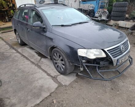 Черный Фольксваген Пассат Вариант, объемом двигателя 2 л и пробегом 450 тыс. км за 2999 $, фото 1 на Automoto.ua