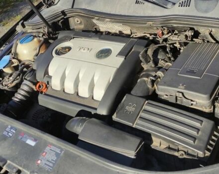 Черный Фольксваген Пассат Вариант, объемом двигателя 2 л и пробегом 266 тыс. км за 5100 $, фото 6 на Automoto.ua