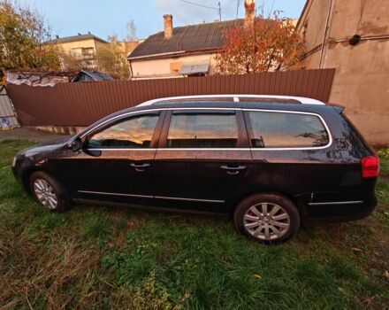 Черный Фольксваген Пассат Вариант, объемом двигателя 2 л и пробегом 225 тыс. км за 6000 $, фото 3 на Automoto.ua