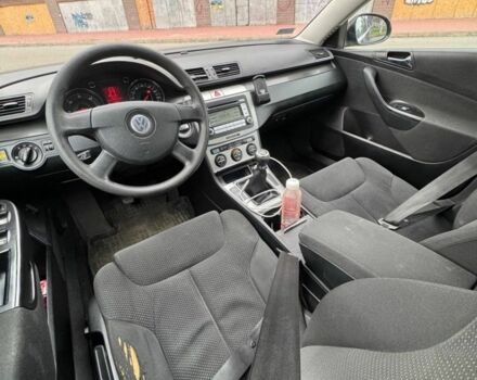 Черный Фольксваген Пассат Вариант, объемом двигателя 1.9 л и пробегом 250 тыс. км за 3300 $, фото 3 на Automoto.ua