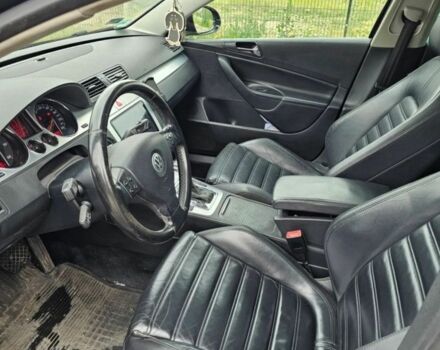 Черный Фольксваген Пассат Вариант, объемом двигателя 2 л и пробегом 276 тыс. км за 1787 $, фото 5 на Automoto.ua
