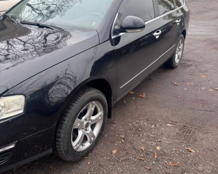 Черный Фольксваген Пассат Вариант, объемом двигателя 2 л и пробегом 200 тыс. км за 7000 $, фото 1 на Automoto.ua