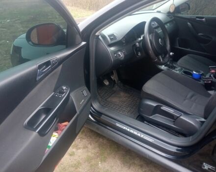 Чорний Фольксваген Пассат Варіант, об'ємом двигуна 1.6 л та пробігом 200 тис. км за 6800 $, фото 7 на Automoto.ua