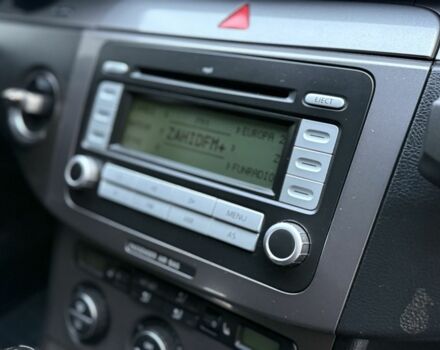 Черный Фольксваген Пассат Вариант, объемом двигателя 1.9 л и пробегом 285 тыс. км за 5500 $, фото 19 на Automoto.ua