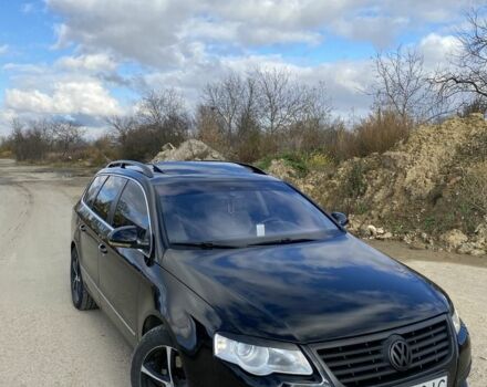 Черный Фольксваген Пассат Вариант, объемом двигателя 2 л и пробегом 330 тыс. км за 6000 $, фото 7 на Automoto.ua