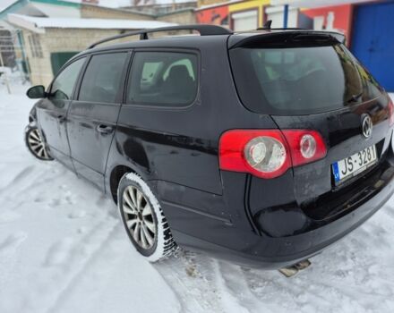 Черный Фольксваген Пассат Вариант, объемом двигателя 2 л и пробегом 346 тыс. км за 3200 $, фото 5 на Automoto.ua