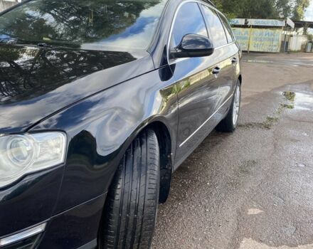 Черный Фольксваген Пассат Вариант, объемом двигателя 2 л и пробегом 252 тыс. км за 6600 $, фото 1 на Automoto.ua