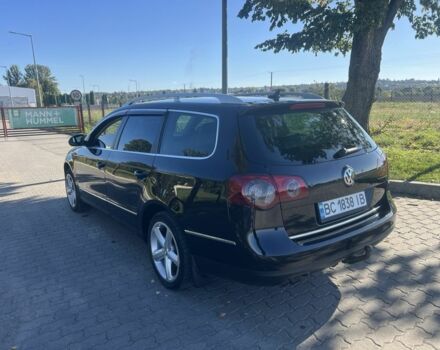 Черный Фольксваген Пассат Вариант, объемом двигателя 2 л и пробегом 300 тыс. км за 5999 $, фото 2 на Automoto.ua