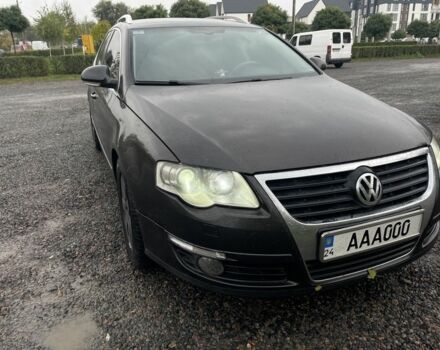 Черный Фольксваген Пассат Вариант, объемом двигателя 2 л и пробегом 255 тыс. км за 6600 $, фото 16 на Automoto.ua