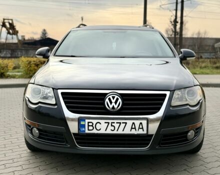 Черный Фольксваген Пассат Вариант, объемом двигателя 2 л и пробегом 400 тыс. км за 5450 $, фото 2 на Automoto.ua